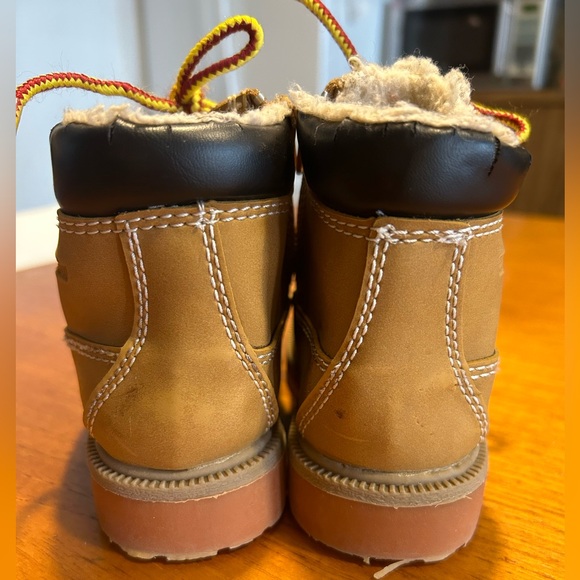 Smart fit | “tan boys” fleece waterproof boots | size 9 - Picture 8 of 13